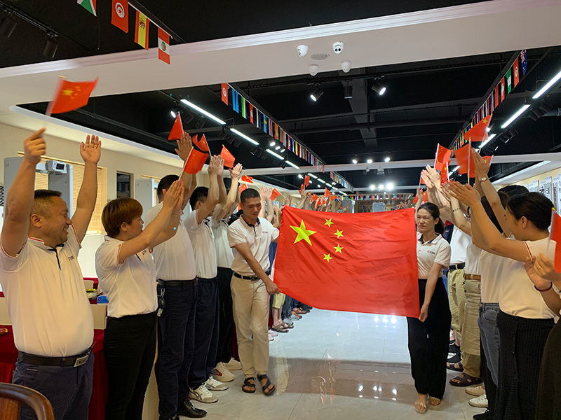 7月1日中安谐在河源生产工厂举行了主题为“庆祝中国共产党建党100周年暨中安谐员工生日庆祝会”的庆祝活动,我们坚信在中国共产党的带领下我们的国家会越来越强大,越来越繁荣昌盛!